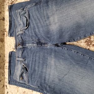 Medium Wash Joe's Jeans 32 34